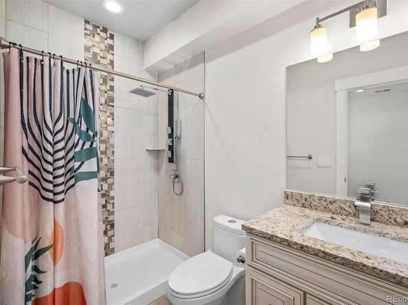 5372 W 68th Avenue, Arvada CO 80003
