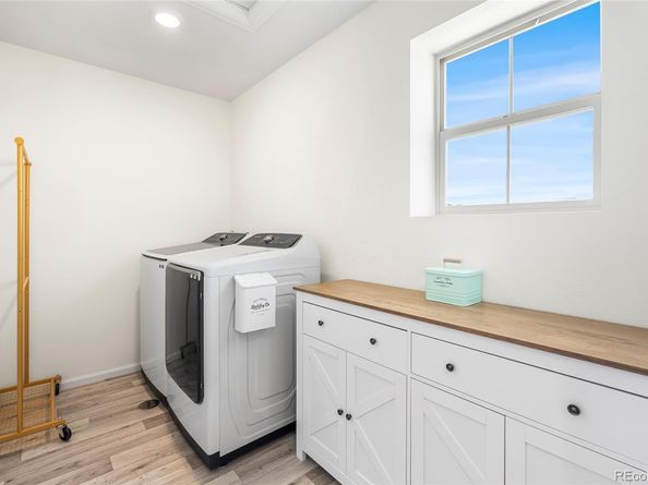 Undisclosed Address #3837873, Commerce City CO 80022