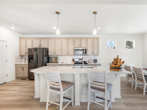 Undisclosed Address #3837873, Commerce City CO 80022