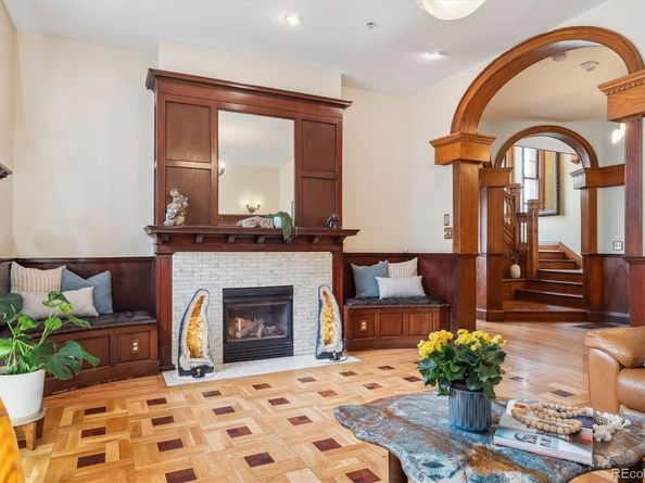 1022 N Pearl Street 101, Denver CO 80203