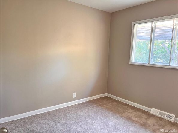 Undisclosed Address #9675113, Aurora CO 80010
