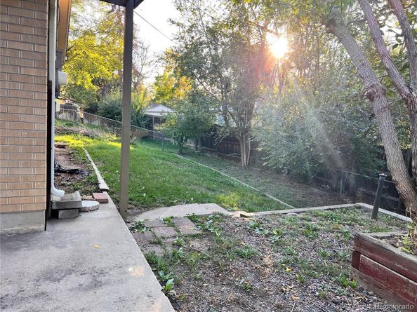 Undisclosed Address #9675113, Aurora CO 80010