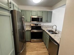 2142 Meadow Court, Longmont CO 80501