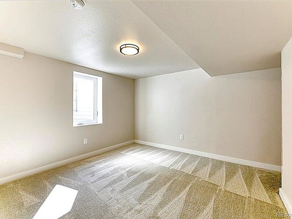 8550 E Davies Place, Centennial CO 80112