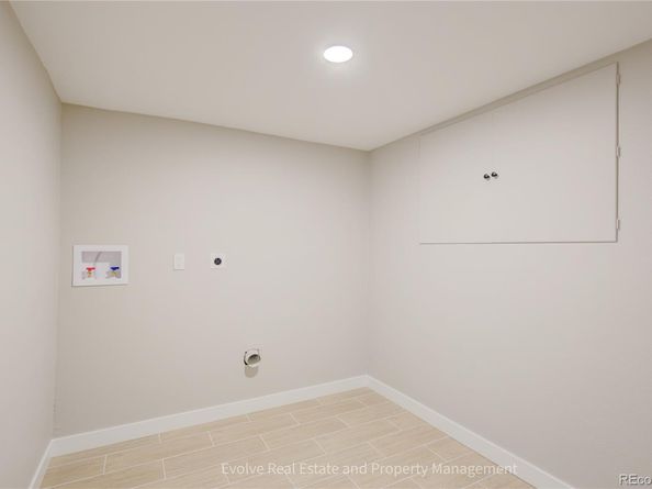 2525 S Ivanhoe Place, Denver CO 80222