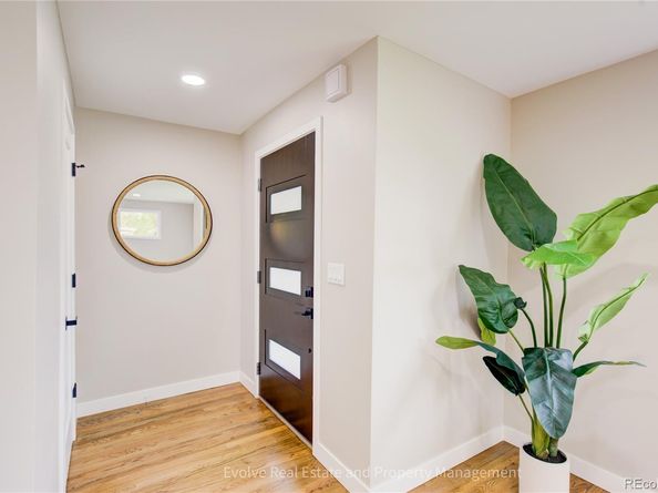 2525 S Ivanhoe Place, Denver CO 80222