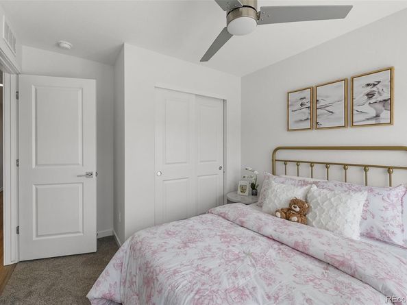 1281 N Akron Street, Aurora CO 80010