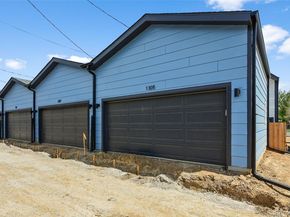 1281 N Akron Street, Aurora CO 80010