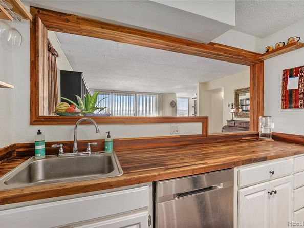 1020 15th Street 22A, Denver CO 80202
