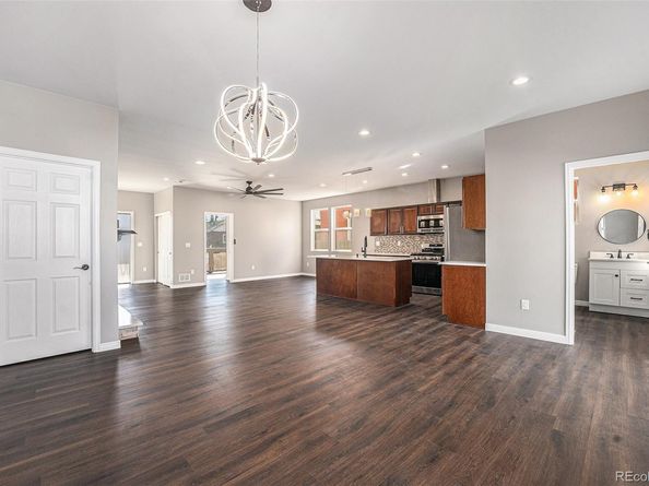 2409 W 38th Avenue, Denver CO 80211
