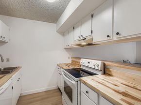 2707 Valmont Road 205D, Boulder CO 80304
