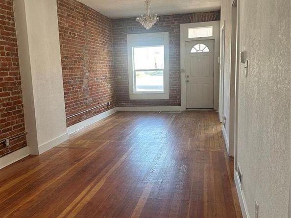 418 W 43rd Avenue, Denver CO 80216