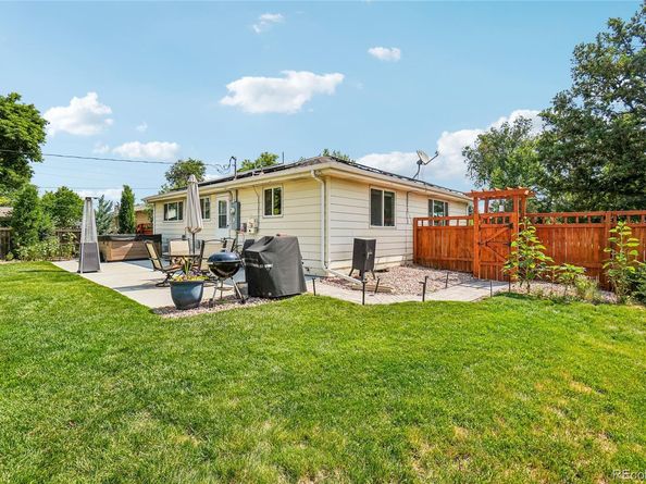 4815 S Logan Street, Englewood CO 80113