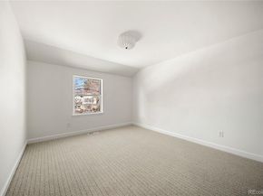 7154 S Newport Way, Centennial CO 80112