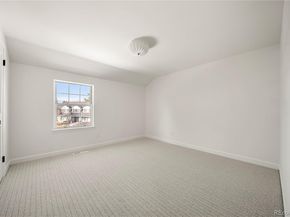 7154 S Newport Way, Centennial CO 80112