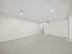 7154 S Newport Way, Centennial CO 80112