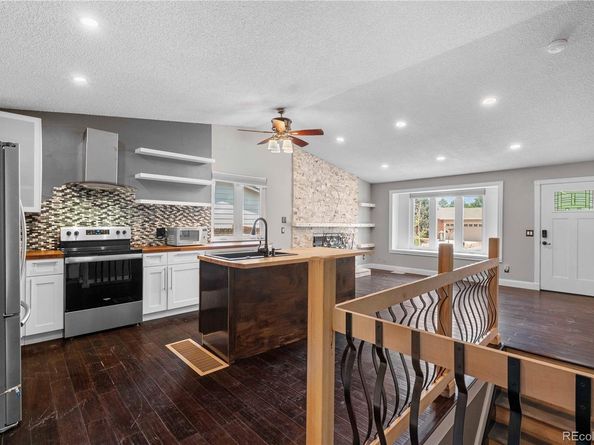 Undisclosed Address #4697760, Littleton CO 80128