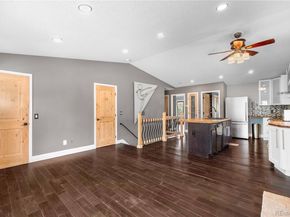 Undisclosed Address #4697760, Littleton CO 80128