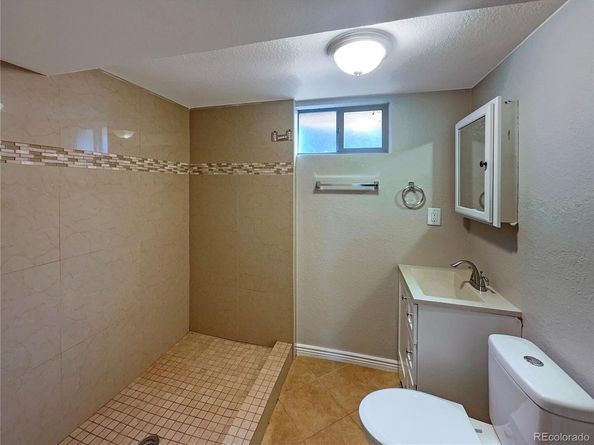 123 Emerald Street, Broomfield CO 80020