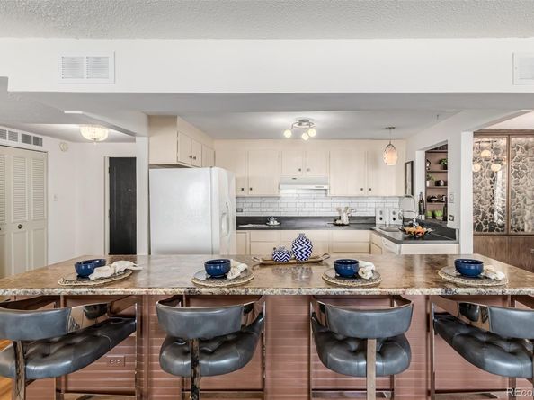 3131 E Alameda Avenue 2002, Denver CO 80209