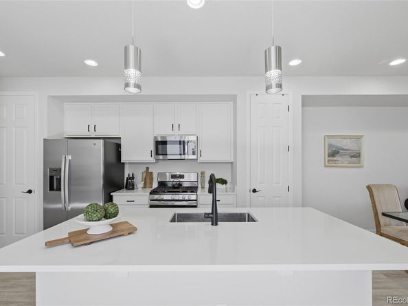 22876 E Tufts Place A, Aurora CO 80015