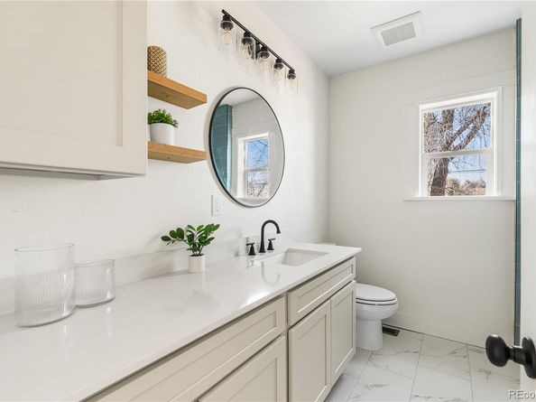 701 W Quincy Avenue, Englewood CO 80110