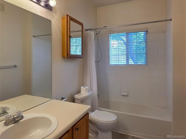 Undisclosed Address #4249992, Aurora CO 80011