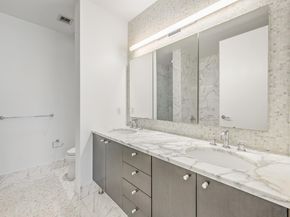 46-30 Center Boulevard 401, Queens NY 11109