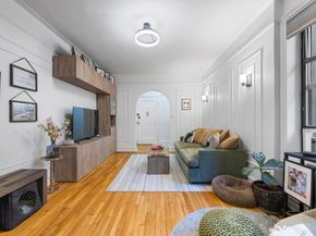 225 Bennett Avenue 5H, New York NY 10040
