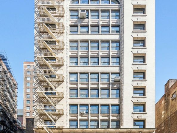 7 East 20th Street 6/R, New York NY 10003