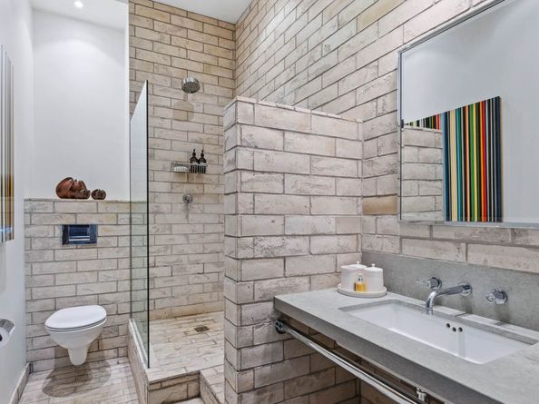 7 East 20th Street 6/R, New York NY 10003