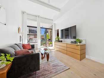 244 Madison Avenue