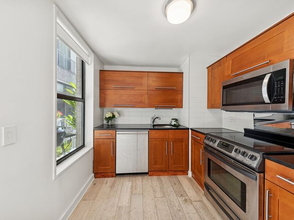 244 Madison Avenue 16B, New York NY 10016