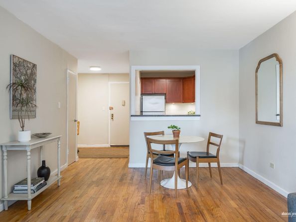 515 East 7th Street 3P, Brooklyn NY 11218