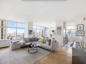 160 West 66th Street 32D, New York NY 10023
