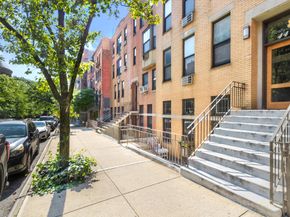 44 West 105th Street 1A, New York NY 10025