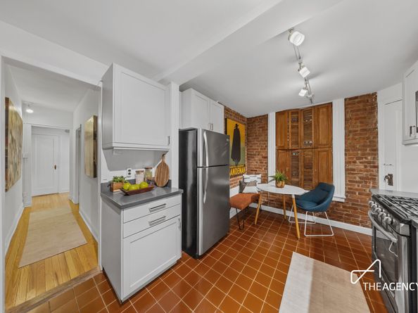 79 Perry Street 1B, New York NY 10014