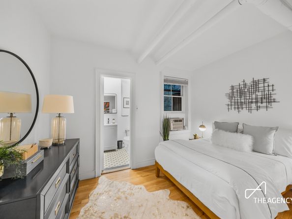 79 Perry Street 1B, New York NY 10014