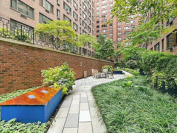 425 East 63rd Street EPHABC, New York NY 10065