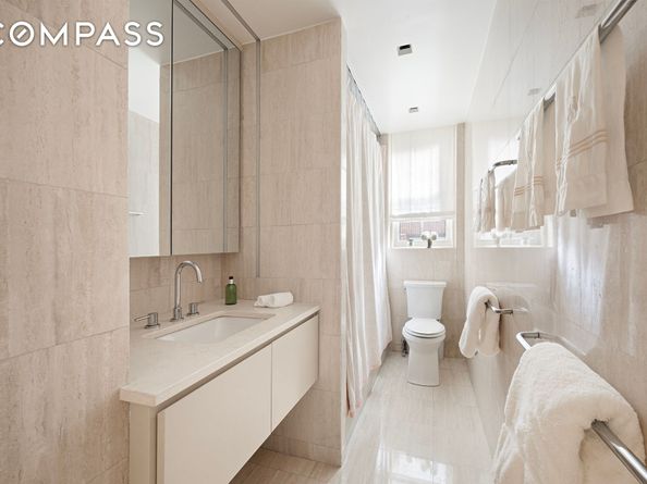 1070 Park Avenue 7D, New York NY 10128