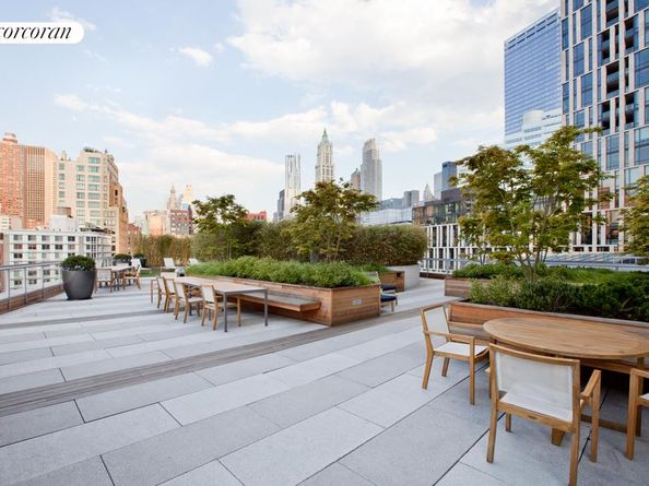200 Chambers Street 14G, New York NY 10007