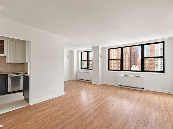 340 East 93rd Street 16M, New York NY 10128