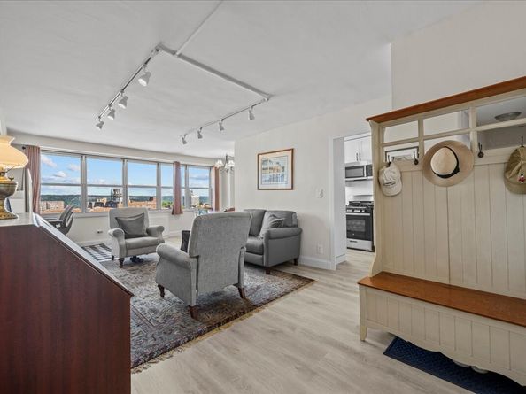 555 Kappock Street 19F, Bronx NY 10463