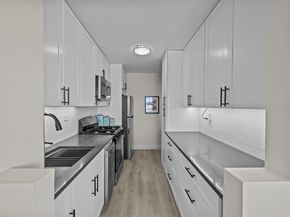 555 Kappock Street 19F, Bronx NY 10463