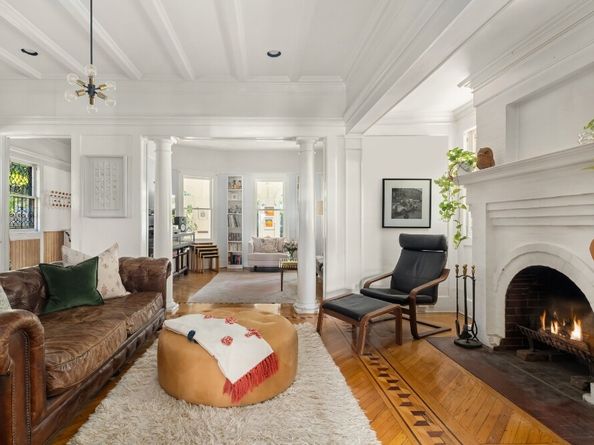 51 Dekoven Court, Brooklyn NY 11230