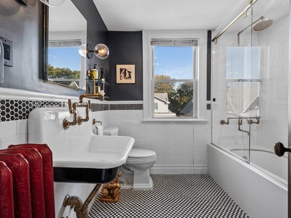 51 Dekoven Court, Brooklyn NY 11230