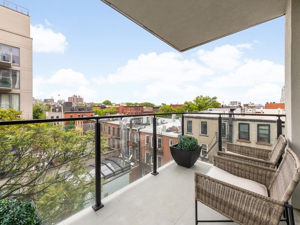 684 Dean Street 2, Brooklyn NY 11238