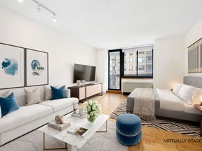 250 East 40th Street 21C, New York NY 10016