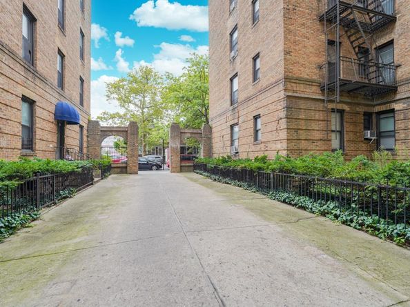 351 Marine Avenue F11, Brooklyn NY 11209