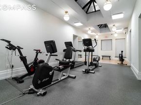 205 West 57th Street 3DB, New York NY 10019